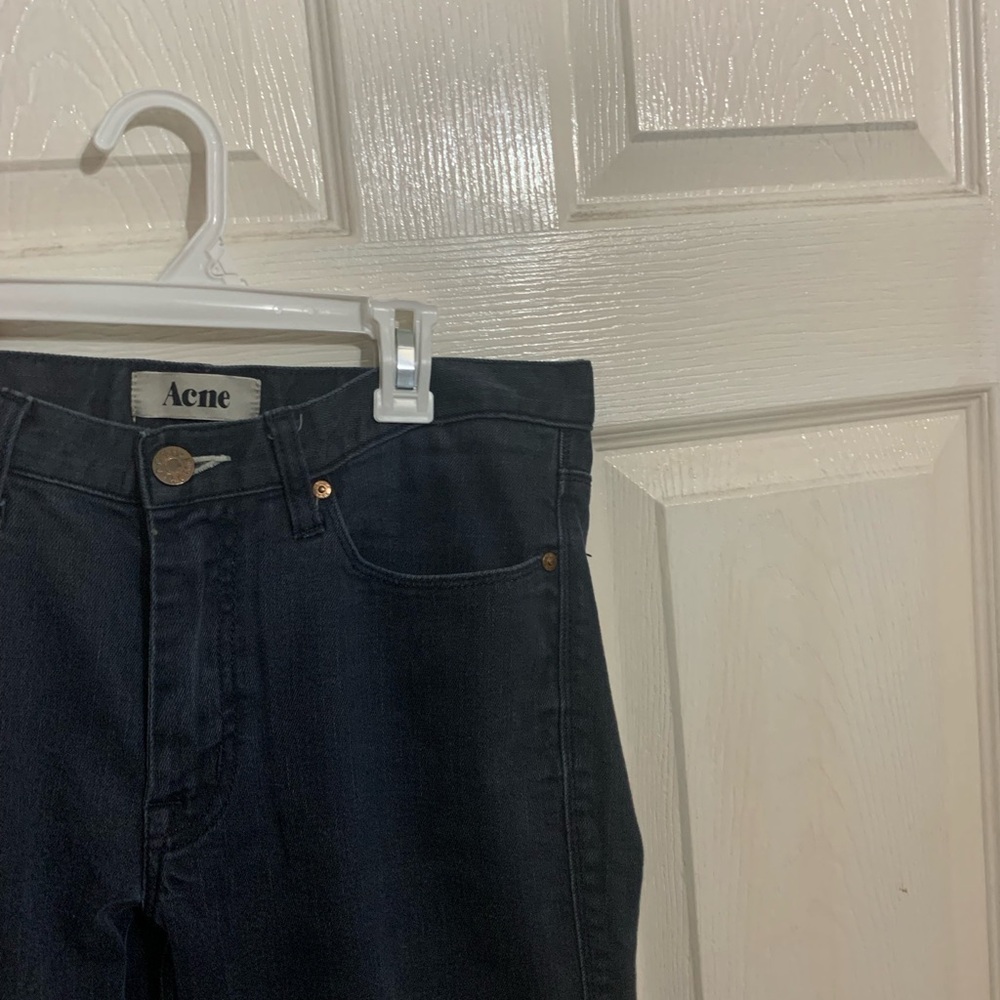 Acne Slim Men’s Jeans in Navy with Leather Waist Patch - Picture 4 of 8